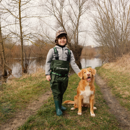 Chest Waders for Kids and Adults, Fishing and Hunting Waders with a Pocket and a Wader Hanger